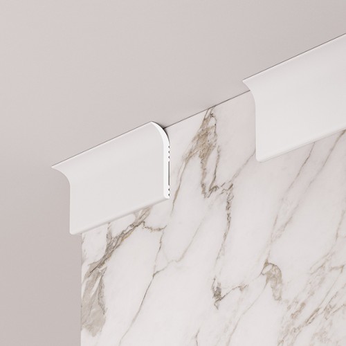 Плинтус напольный из дюрополимера Cosca Decor PL001 Белый 40*12 Плинтус напольный из дюрополимера Cosca Decor PL001 Белый 40*12