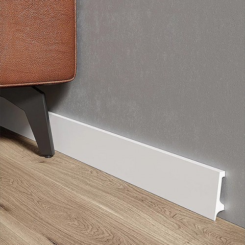 Плинтус напольный из дюрополимера Cosca Decor PX045 Белый 66*13 Плинтус напольный из дюрополимера Cosca Decor PX045 Белый 66*13