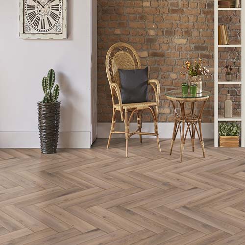 Ламинат Kronotex Herringbone D3766 Дуб Метц Ламинат Kronotex Herringbone D3766 Дуб Метц