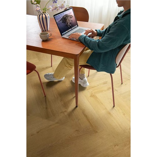 Винил Quick-Step Pristine SGHBC20335 Дуб жемчyжный натуральный Винил Quick-Step Pristine SGHBC20335 Дуб жемчyжный натуральный